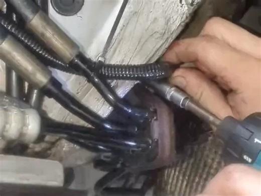 奔驰主动车身控制系统（ABC）损坏检修