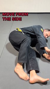 Move From the Side Most effective jiu-jitsu movement doesn’t happen flat on your back — it happens from the side. Shrimping isn’t just an escape or a warm-up drill. When it’s trained correctly, it builds real movement competency: • staying on your side under pressure • keeping the hips free • changing angles without losing structure • creating space that actually carries over into live rounds That’s why I spend so much time training shrimping variations from the side — static, side-to-side, forw