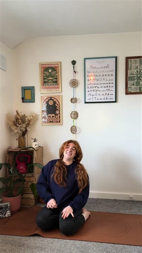 Gate Pose Twist We’re back to the January Unbind today focusing way to tap back into the stretch of our meridian lines within our Fasia whilst playing with perhaps familiar poses with a twist…. Quite literally! #gatepose #gateposeyoga #twistedgatepose #yoga #yogalover