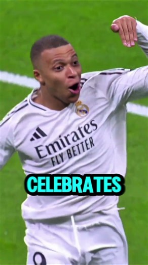👉Mbappe’s Hand Signal Explained!