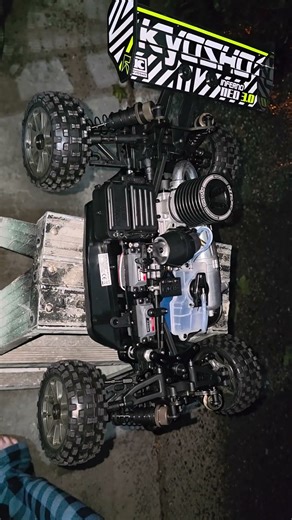 First start of the Kyosho inferno NEO 3.0 1/8. #nitro #kyosho #nitrorc #shorts