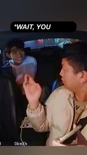 Two deaf men sharing a wholesome moment ❤️