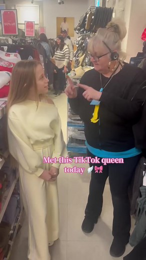 Girl Meets TikTok Star Heather at Bluewater Shopping Centre
