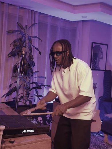 Exploring the World of Savara: Glamour and Inspiration