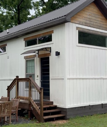 Beaver Lake Glamping & RV Resort on Reels