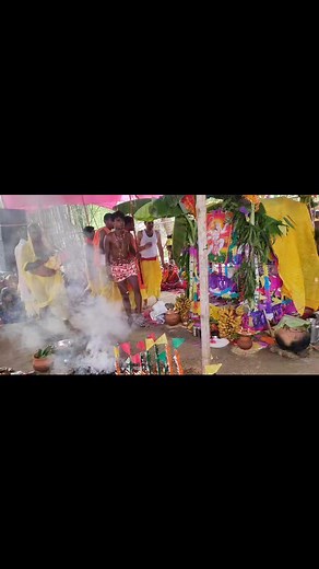 Bhagat ji कैसे कूदते है #bhagat-ji #viralpost2023 #baba_bhuiya_puja #gahil_mata_puja #krishi_raj #katihar #माता_विश्वहरि_का_पूजा #गौतम #visahari_puja #maner_bhajan #super_hit_puja #deva_bhagat_ji #trandingreels | Deva Raj