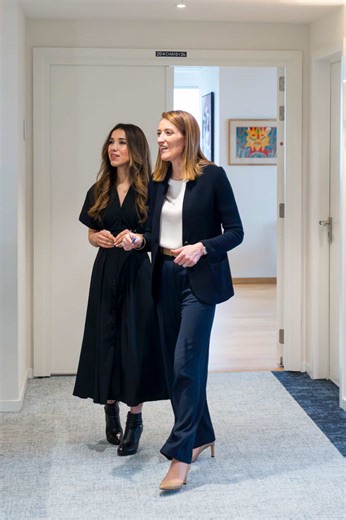 Touched to hear firsthand the story of Nobel Peace Prize laureate Nadia Murad at the @European Parliament today. Her courage in turning survival into a global movement for justice is so inspiring. I am proud that the European Parliament awarded her the Sakharov Prize ten years ago, reaffirming our lasting commitment to protecting conflict-related sexual violence survivors.