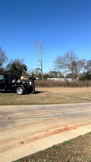 Start The Day Clean!🚗✨ #thehoodshow #handwash #carwash #detail