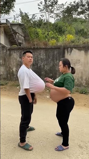 2 pregnant women playing drums🫄👀🤣