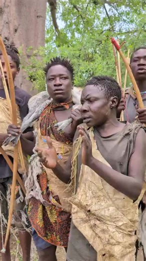 Chaba Singing Xhosa Gwijo: A Comedic Performance