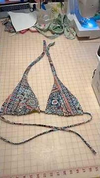 Upcycling an off shoulder bikini into a cute triangle bikini - custom swimwear upcycle #upcycle