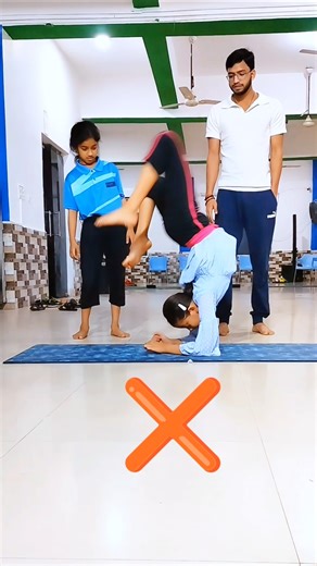 ⚡How to Easy Scorpion Tutorial😱#homeworkout#yoga#stretching#shorts#gymnast#tips#backbend