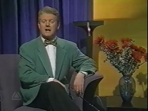 A whole new look was introduced to UTV on 4th June 1993. 30 years ago today. Here is a clip of Julian Simmons in the new look continuity suite. | TVARK