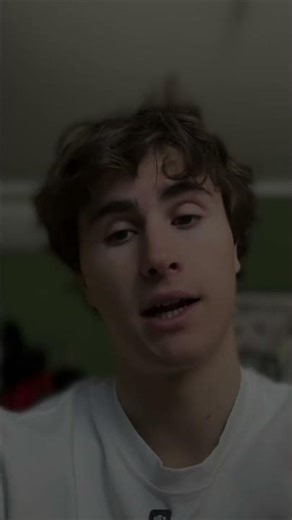 Smetti subito di perdere tempo scrollando instagram e tiktok