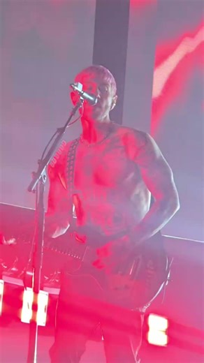 Zacky V Steals the Moment – Buried Alive | A7X Live Puerto Rico Jan/14/2026