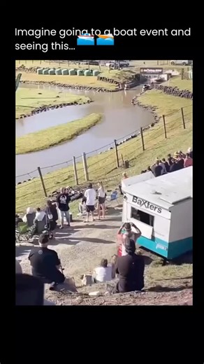 knowverse🧠 on Instagram: "😯 Sprint boat racing is one of the most intense motorsports on water! Tiny, ultra-powerful jet boats tear through twisting, narrow channels at insane speeds — often 80+ mph — while making sharp, hairpin turns. With tracks shaped like watery mazes, the navigator plays a crucial role, shouting rapid-fire directions to keep the boat on course. One wrong turn can cost the entire race. It’s a perfect mix of raw speed, precision, and teamwork, making it absolutely breathtak