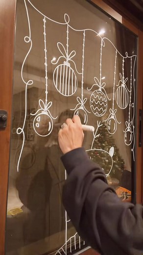 Cute Christmas Window Art with Acrylic Markers