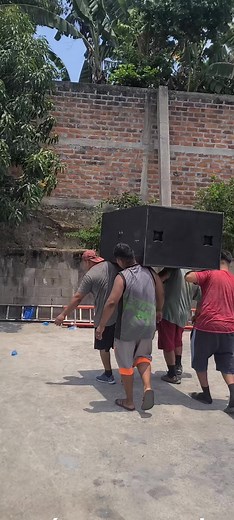 Juliana Discomovil El Salvador: Bringing the Party to Life