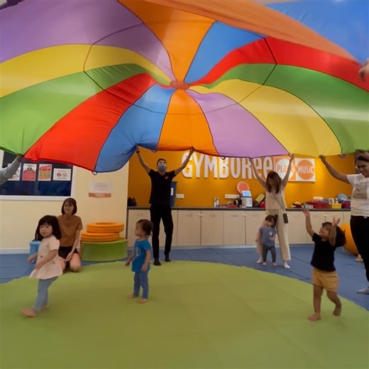 Gymboree Play & Music Malaysia | Experience the fun of parachute time at Gymboree Play & Music. It's not only a multi-sensory learning experience but also a great way to... | Instagram