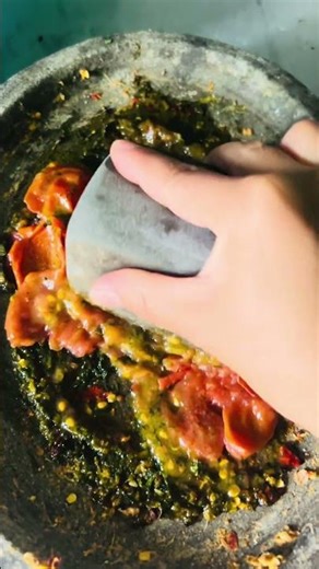 Xito mitho ani sajilo tarikle asari banaunuhos tomatoko achar