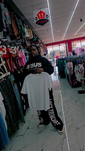 The Hair Depot Mobile AL on Instagram: "🔥🔥🔥25% OFF all clothes & Purses 👛 🔥🔥🔥"