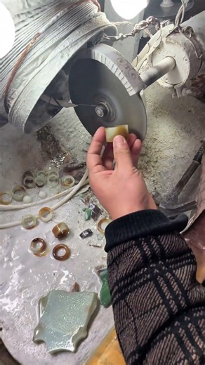 “Ring Cutting & Polishing Process 💍”“Stone Ring Shaping Machine Work” #works