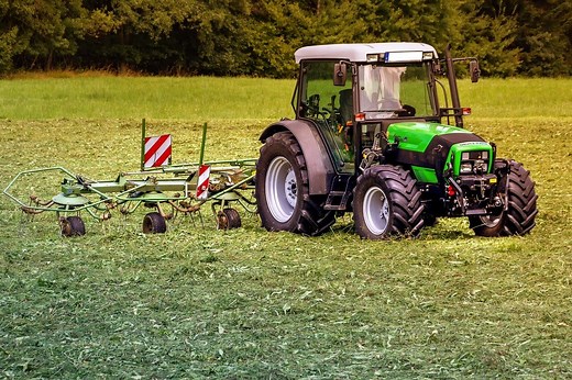 What Does ROPS Mean On A Tractor? — Farm & Animals