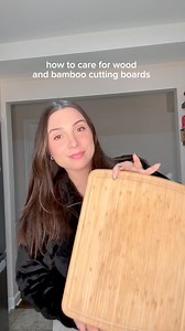 here’s how to properly care for your wood/bamboo cutting boards so they last forever ✨ #makethingslast #woodcuttingboard #bamboocuttingboard #oilling #cuttingboard #sustainability #oil #ecofriendlyliving #momadvice #sustainableliving #nontoxicliving | Sabrina Pare