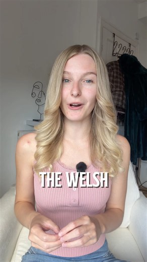 Trying to Speak More Welsh Online 🥹🏴󠁧󠁢󠁷󠁬󠁳󠁿 learning or speak Cymraeg? lets be friends💕