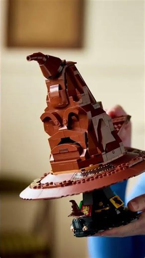 LEGO Talking Sorting Hat™ 🎩✨ | Wizarding World Magic #shorts