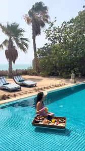 Spend your Sunday lounging in the lagoon pool at Banana Island Resort Doha by Anantara. Enjoy views of the golden beach, ocean, and beyond. Thank you for visiting @izabel.philippa (IG). | Anantara Hotels & Resorts