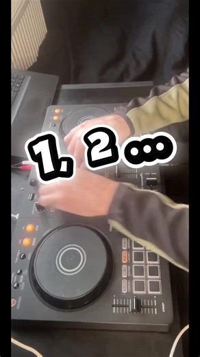 Live DJ Mix with Tommy Phillips and Ajay Gray