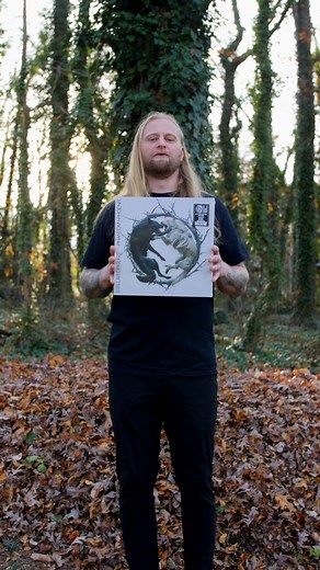 Vinyl Giveaway 🐺 Who wants a free signed copy of Phantom : : Phoenix? | Stellar Circuits