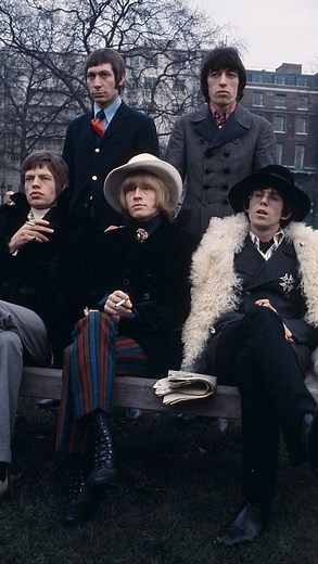 Intellects Digest on Instagram: "Gospel singer, Merry Clayton sang backing vocals on the Rolling Stones song “Gimme Shelter” in 1969. Clayton was called in late at night, still in her pajamas and with her hair in rollers. Her performance is considered to be a key part of rock history. Backstory of the Lyrics: Merry Clayton was initially hesitant, when first given the lyrics, she was unsure about singing such graphic words. The Rolling Stones explained the song's theme is of the dangers faced by 