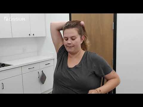 Putting Up Hair - One Handed Technique