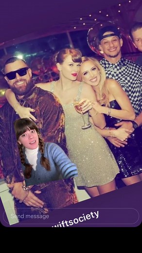 Taylor Swift Golden Globe Looks Through the Years