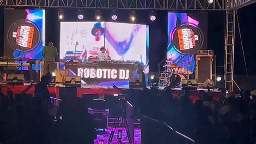 Loving and knowing what I'm doing📍🤖❤️ #roboticofc #dj | Robotic ofc