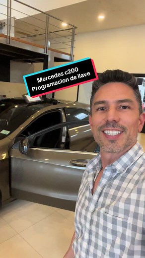 Programación de Llave para Mercedes Benz C200