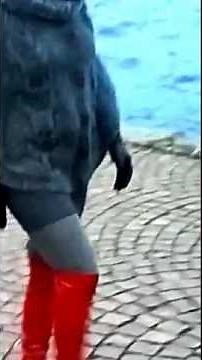 SHINY LIZA-LONG RUBBERBOOTS