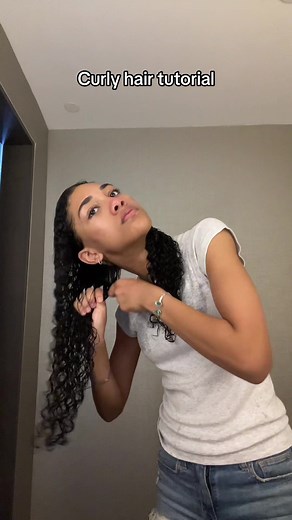 Step-by-Step Curly Hair Tutorial for Gorgeous Curls