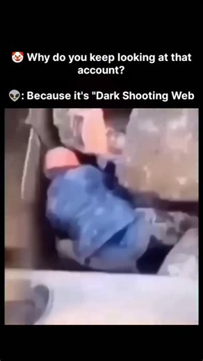 Dark Shooting Web on Instagram: "日本利用压电瓷砖将脚步转化为电能。这些瓷砖捕捉来自你脚步的动能。当你行走时，你的重量和动作会对瓷砖产生压力。瓷砖会轻微弯曲，从而产生机械应力。瓷砖内部的压电材料将这种应力转化为电能。每一步都会产生少量电荷，而数百万步结合在一起就能产生足够的电力来驱动 LED 灯、数字显示屏和传感器。在像涩谷车站这样繁忙的地方，每天大约有240万个脚步为这一系统作出贡献。这些电能可以被储存或立即使用，从而减少对传统电力来源的依赖，并支持可持续的城市基础设施。这种方法将日常运动转化为实用的可再生能源＃日本#知识#事实#你知道吗#推荐#科技 创新 历史技术＃实验热门"