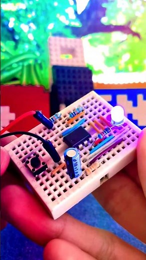 ✅Circuito encendido y apagado de un LED con un botón pulsador // Proyectos en 1 Minuto