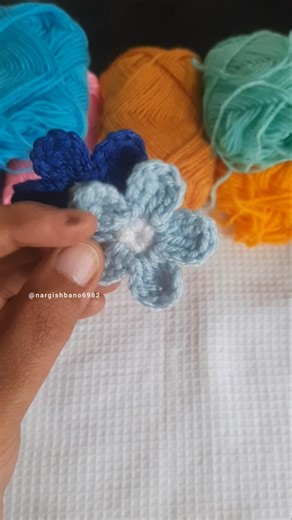 crochettiny blue flower#crochet#shortvideo#diy#short#crochetcrosai#handmade#beginner#crochetpatterns