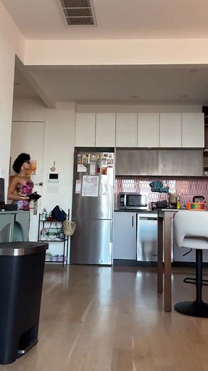 59K reactions · 16 shares | good morning. hand it over. • #mondaymotivation • Dress: @bruceglen Shoes: @betseyjohnson • #peptalk #selflove #maincharacter #selfdoubt | Taylor Cassidy | Facebook