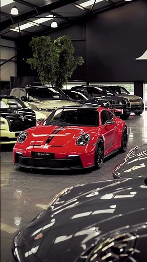 Ready to crush lap times - The Porsche 911 GT3