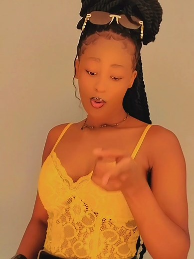 queen Lizz (@queenlizzz2)’s videos with original sound - fraver official