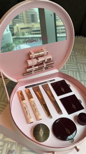 Unboxing Pillow Talk Dreams Come True Charlotte Tilbury 💗