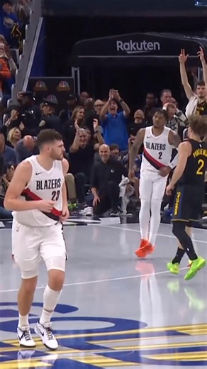 Stephen Curry, master of the stepback splash 🙇 📲 Watch games LIVE and on-demand with NBA League Pass 👉 https://bit.ly/NBAAULeaguePass #NBAHighlights | NBA Australia