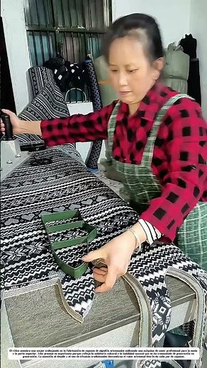 Mano a mano con la tradición: Cómo se fabrican zapatos de algodón artesanales