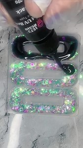 Ready to make some vibrant sparkly hair clips in hyper-speed! Ready, set, GO! I just love the way the base colour flips the colours of these shards…to say I’m addicted is an understatement! Available in my next shop drop on Sunday, 1st September at 8pm! Don’t miss out on these beauties! Colour UV Resin @letsresin #resinabout #colourfulartwork #glitter #sparkleythings #myart #resinart #resinartistsofinstagram #cutehairclipclub #rainbowlovers #funkyaccessories #allthecoloursoftherainbow #whattacom